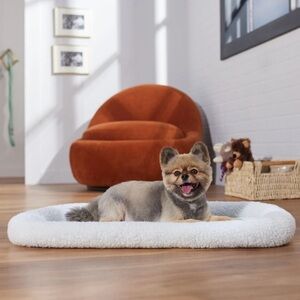 Frisco NWT 30” quilted fleece pet bed and crate mat